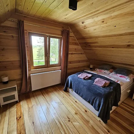Sosenka Dom Wakacyjny Na 8 Osob Linia Brzegowa Jezioro Kalwa,prywatny Pomost, Sauna Przy Plazy , Jacuzzi W Ogrodzie Pasym