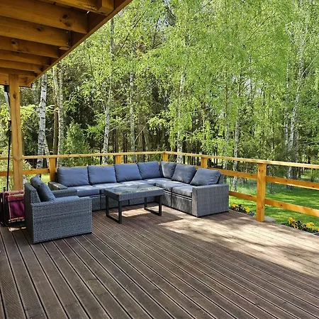 Sosenka Dom Wakacyjny Na 8 Osob Linia Brzegowa Jezioro Kalwa,prywatny Pomost, Sauna Przy Plazy , Jacuzzi W Ogrodzie * Pasym